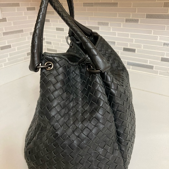*SOLD* Bottega Veneta Classic Vintage Hobo - Picture 2 of 7